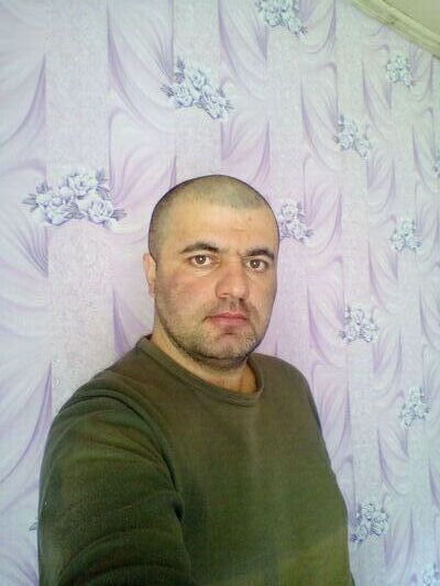  43307527  Habil, 40 ,    