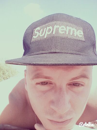  ,   Daniel, 32 ,   