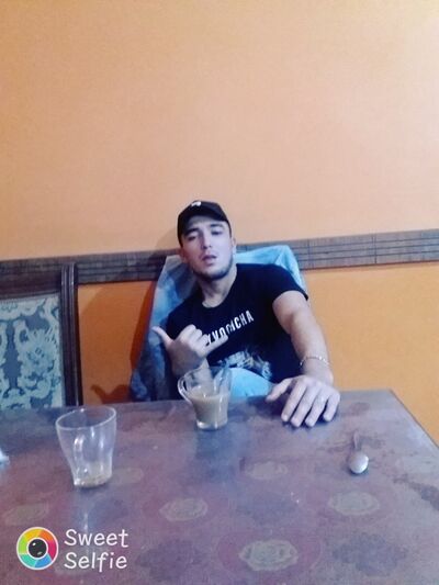  ,   Jurabek, 30 ,     , c 
