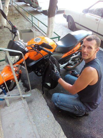  ,   Roma, 42 ,   ,   , c 