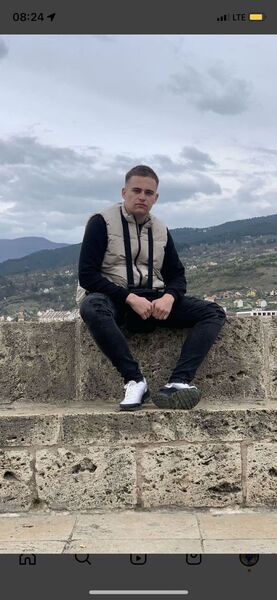  ,   Aleksandar, 22 ,   ,   