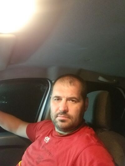  ,   Mike, 44 ,   ,   