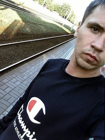  ,   Artur, 31 ,   ,   , c 