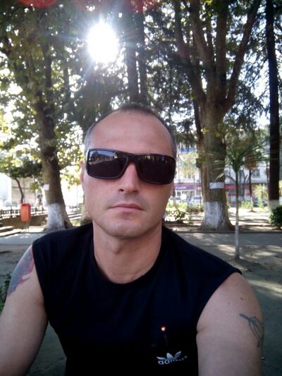  ,   Djixxx, 49 ,   ,   , c 