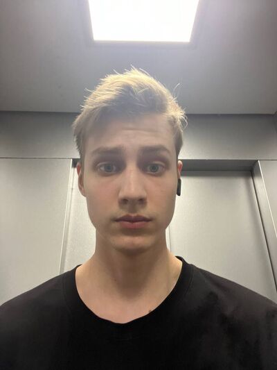  ,   Artem, 20 ,   ,   
