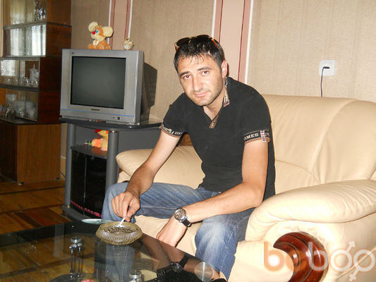  ,   Hayk, 37 ,   