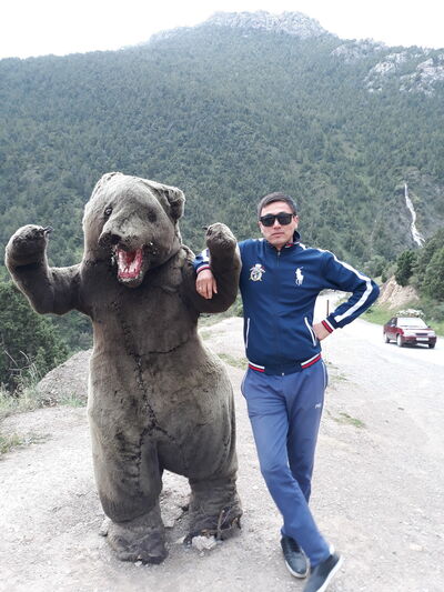  ,   Bek, 35 ,   ,   , c , 