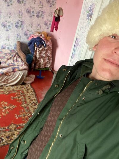  --,   Giorgy, 25 ,   ,   