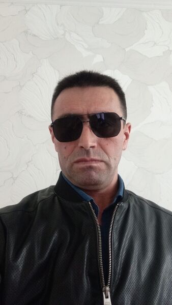  ,   M, 40 ,   ,   
