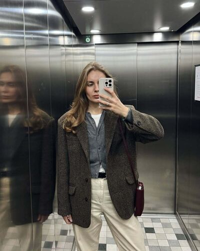  ,   , 27 ,   ,   