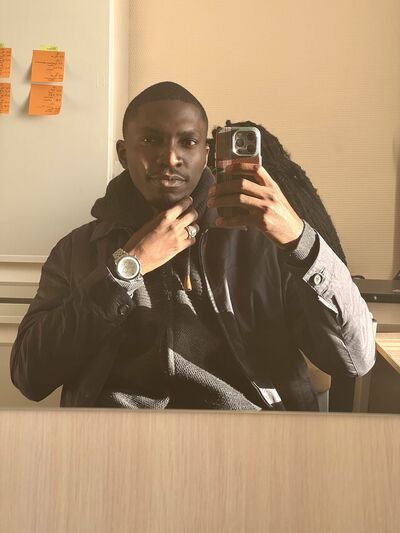 ,   Michel, 24 ,   ,   