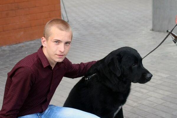  ,   Zhenya, 28 ,   