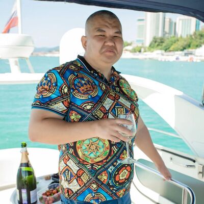  ,   Vladimir, 39 ,   ,   