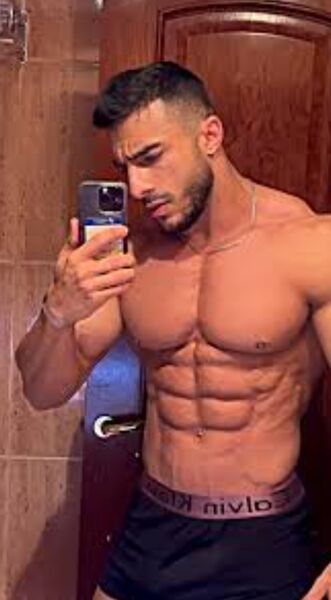  ,   Raul, 41 ,   