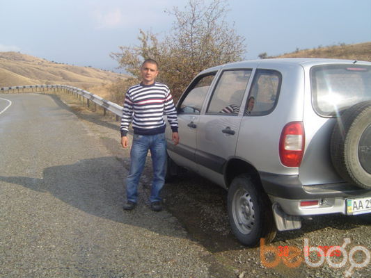  ,   AyiK, 40 ,   ,   , c 