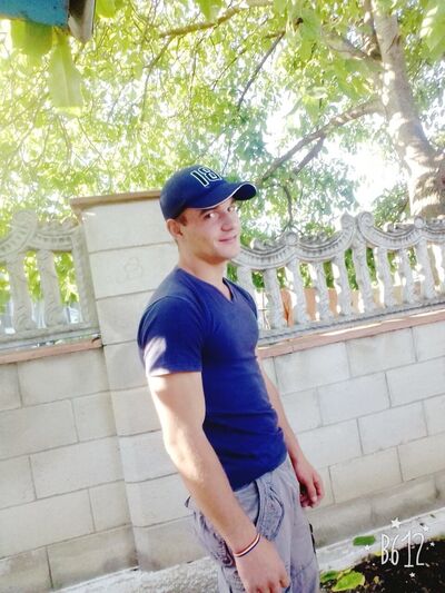  ,   Stefan, 25 ,   ,   , c 