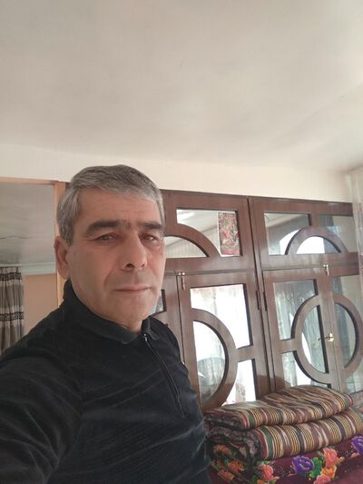  ,   Misha, 53 ,   ,   