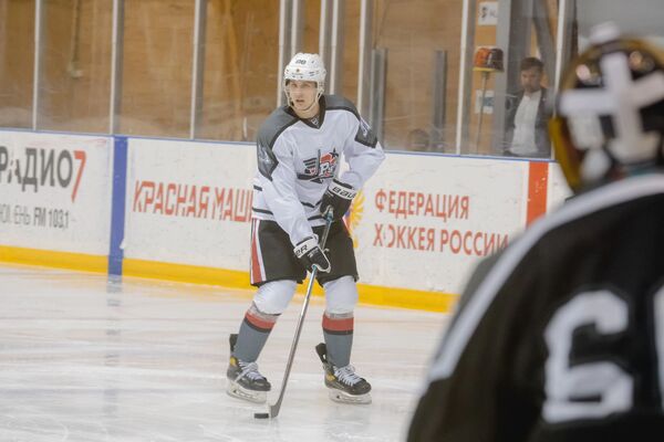  ,   Vladimir, 22 ,   ,   