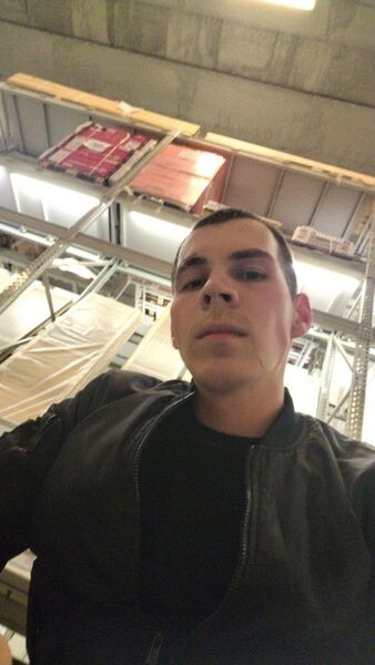  ,   Ivan, 28 ,   ,   
