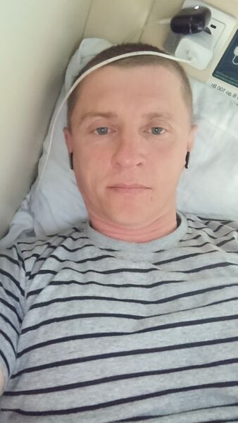  ,   Victor, 42 ,     , c 