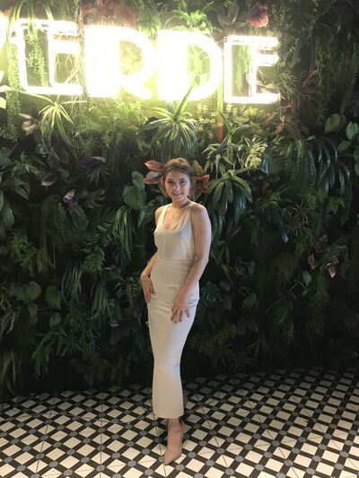  ,   Veronika, 23 ,   ,   