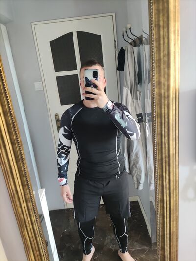  ,   Mark, 25 ,   ,   