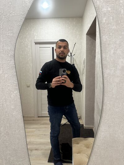  ,   Awj Alghrabi, 30 ,   ,   