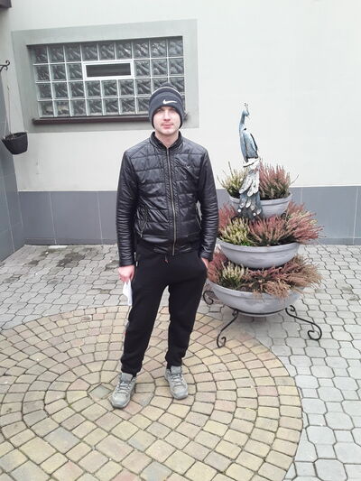  ,   Alik, 32 ,   ,   , c 