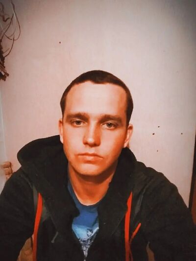  ,   Maxim, 34 ,   ,   