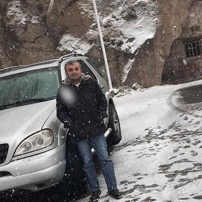  ,   Vahan, 38 ,   ,   