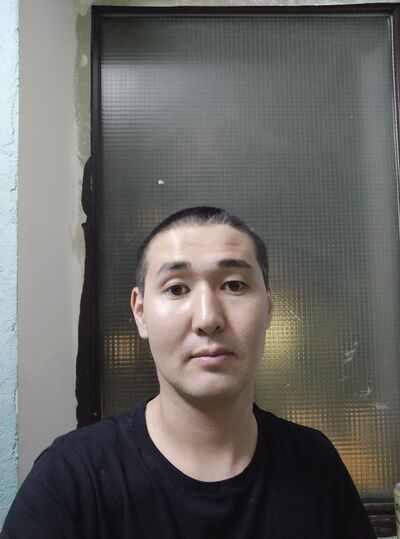  ,   Nyrbek, 31 ,   ,   