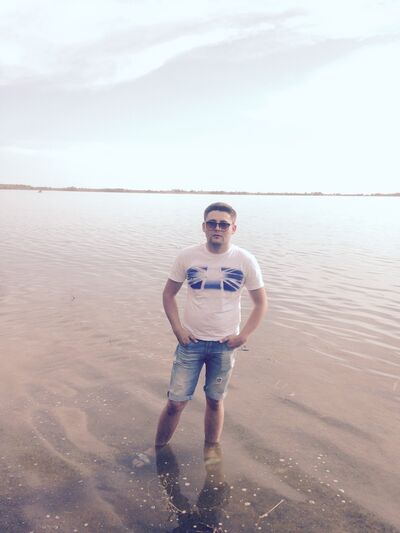  ,   Axror, 32 ,   ,   , c 