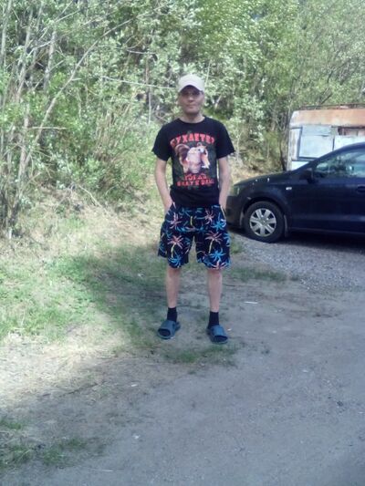  ,   Sergey, 48 ,   ,   