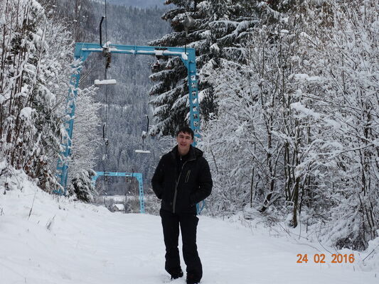  ,   Sergej, 38 ,   