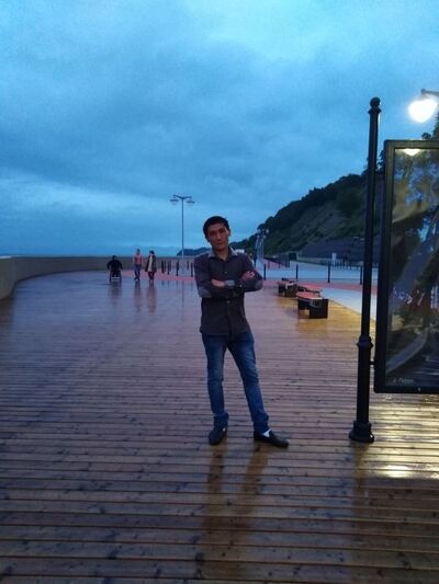  ,   Diyor, 37 ,   ,   , c 