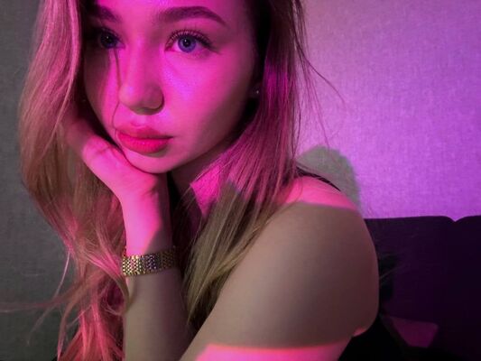  ,   Anastasia, 23 ,   c 