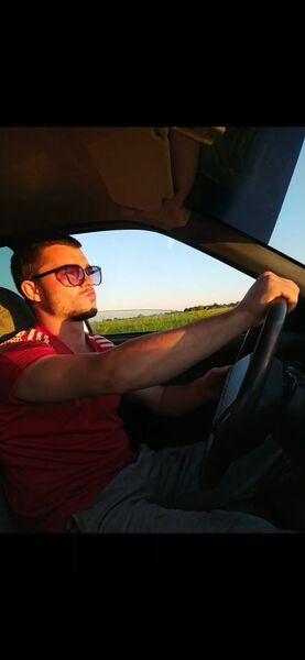  --,   Viktor, 25 ,   ,   , c , 