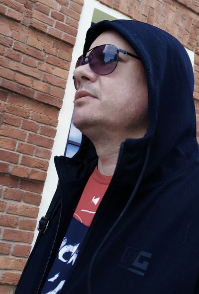  -,   Alexander, 50 ,     , c 