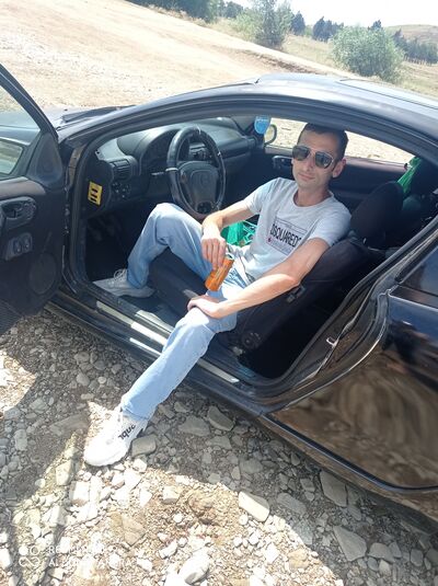  ,   Robert, 34 ,   ,   