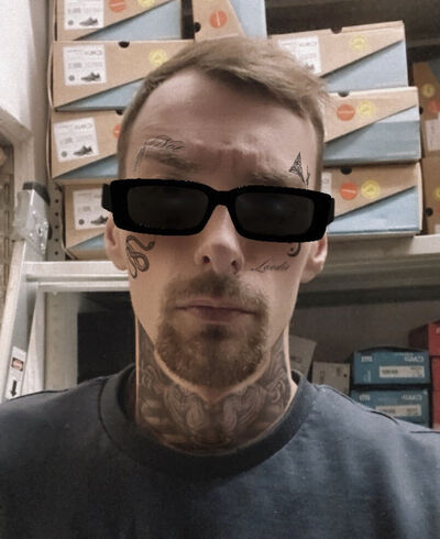  ,   Vladislav, 30 ,   ,   