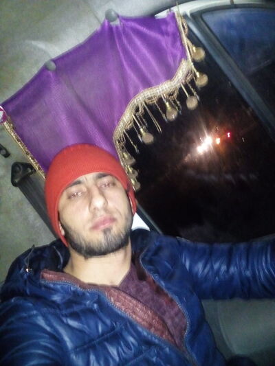  ,   Faric, 36 ,   
