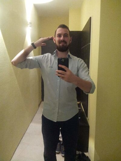  ,   David, 32 ,   ,   , c 