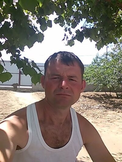  ,   Djoni, 43 ,   ,   , c 