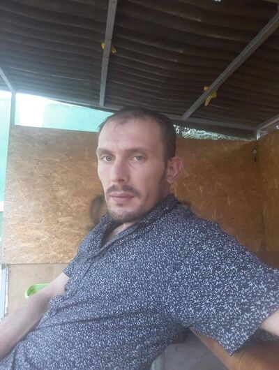  ,   Andrian L, 41 ,   ,   , c , 