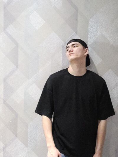  ,   Jonik, 22 ,   ,   