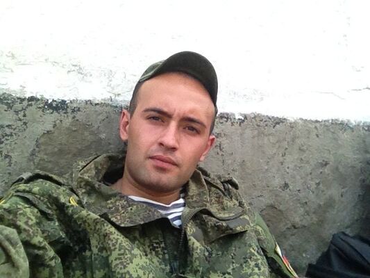  ,   Aziz, 34 ,   