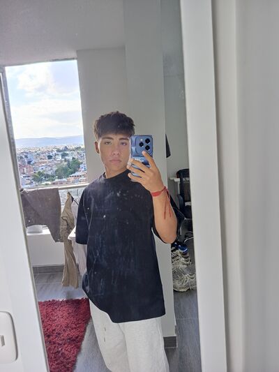  ,   Thomas, 18 ,   ,   
