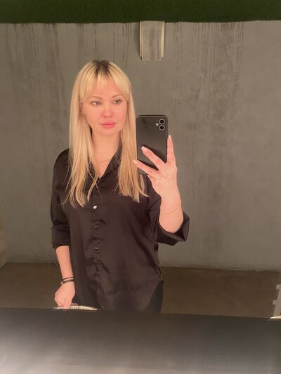  Nuernberg,   Vikky, 31 ,   ,   , c , 