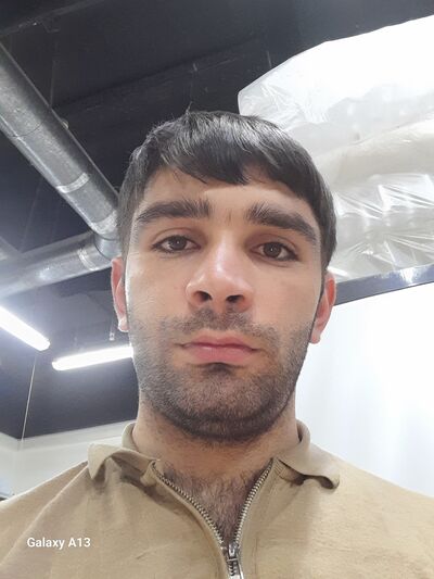  ,   Ash, 29 ,   ,   