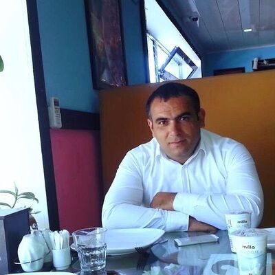  ,   Seymur, 39 ,   ,   